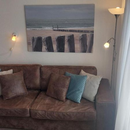 Appartement Met Inpandig Balkon, 150 Meter Verwijderd Van Strand En Centrum Zoutelande Esterno foto